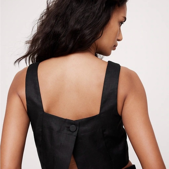 Stylish Linen Black Crop Top and Pants Set - Banana Republic - Picture 2 of 8